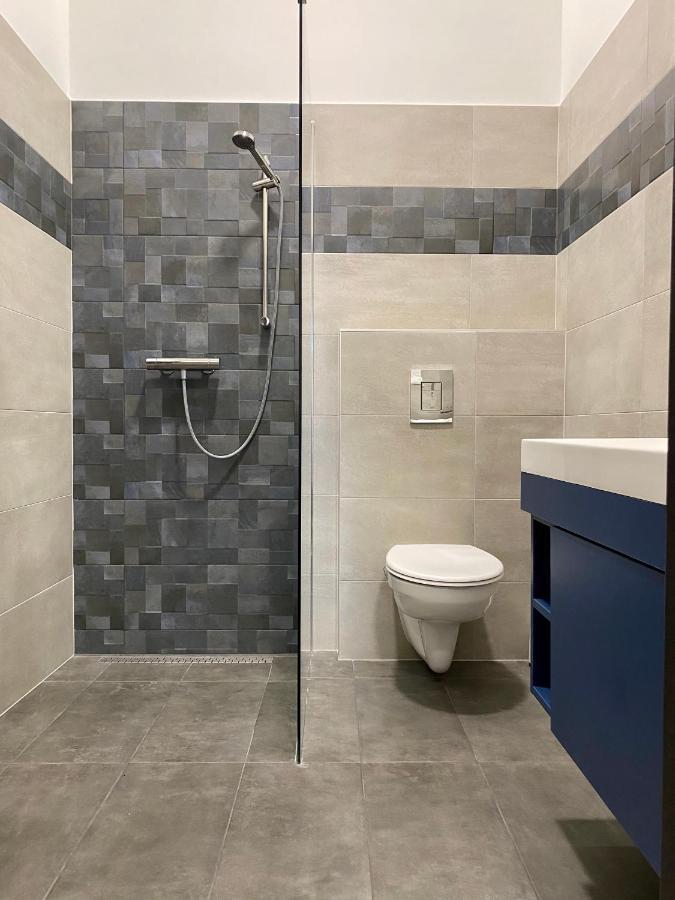 Апартаменти Jogasz Street - A. Apartman Печ Екстер'єр фото